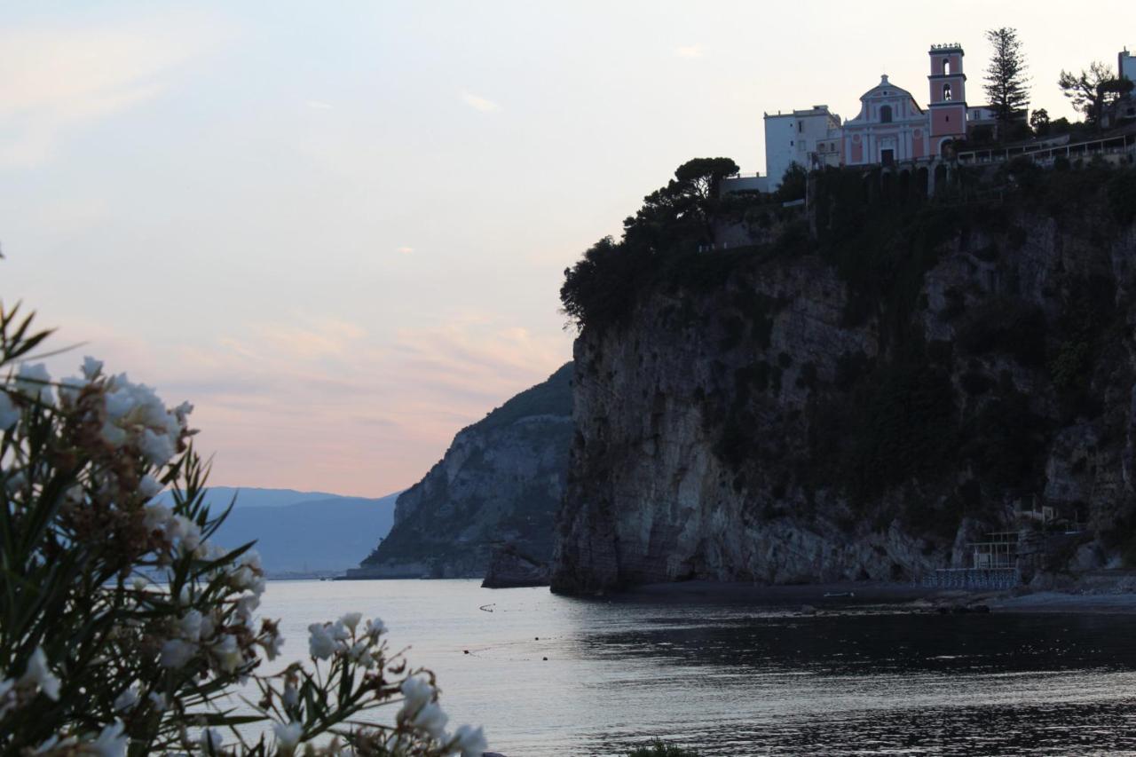 Postcard House Apartment Vico Equense Exterior photo